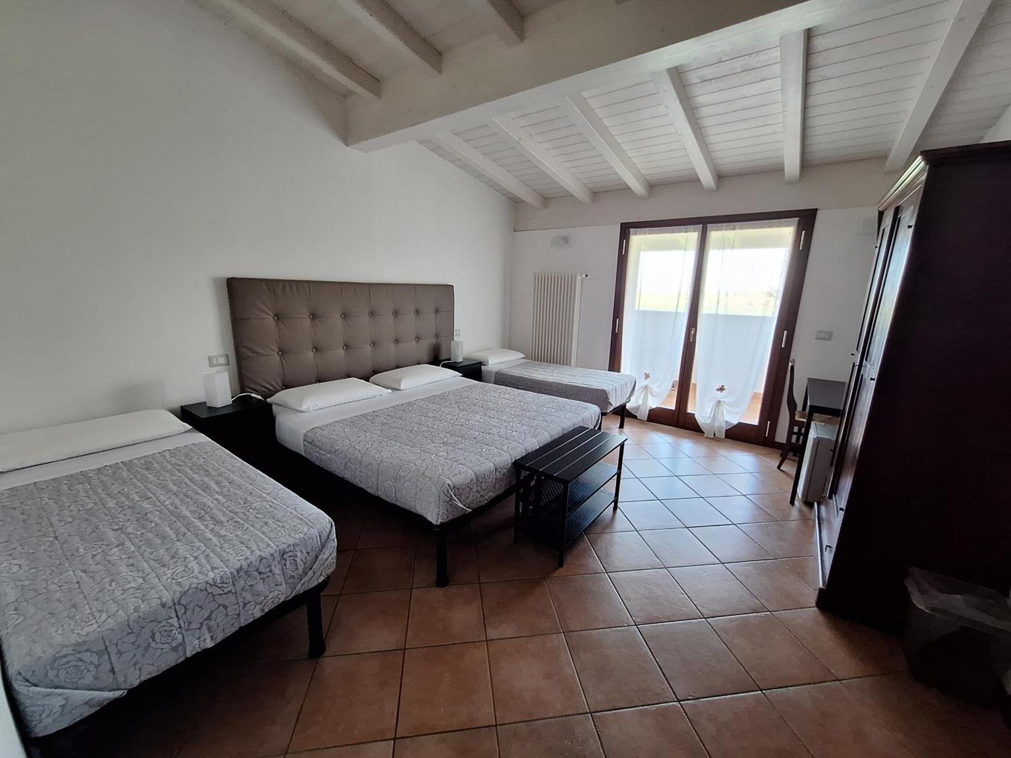 Bed & Breakfast Torrechiara Bilik gambar