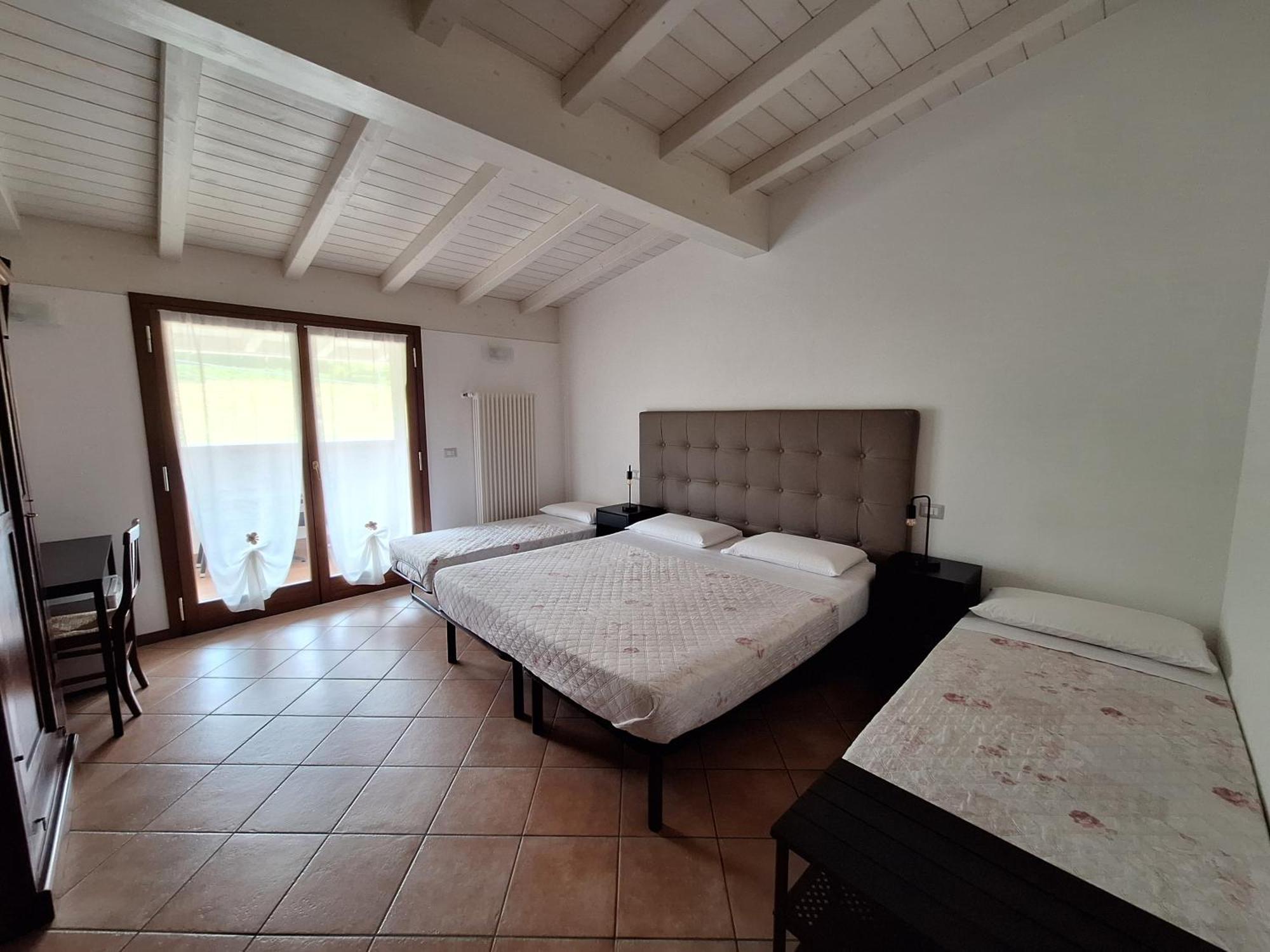Bed & Breakfast Torrechiara Luaran gambar