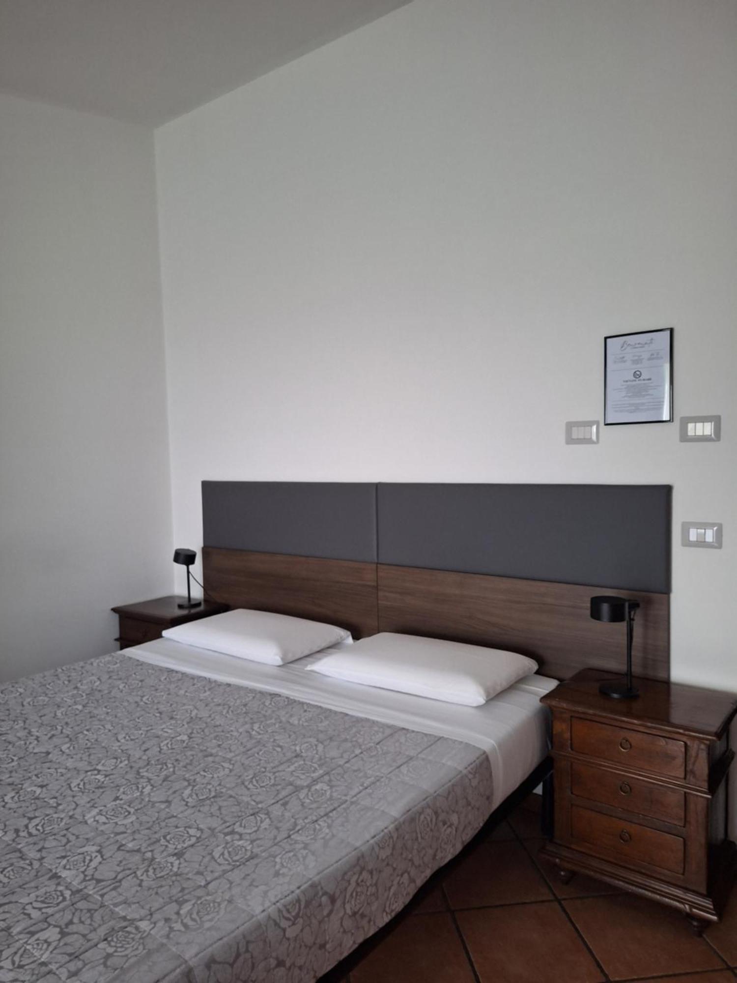 Bed & Breakfast Torrechiara Luaran gambar
