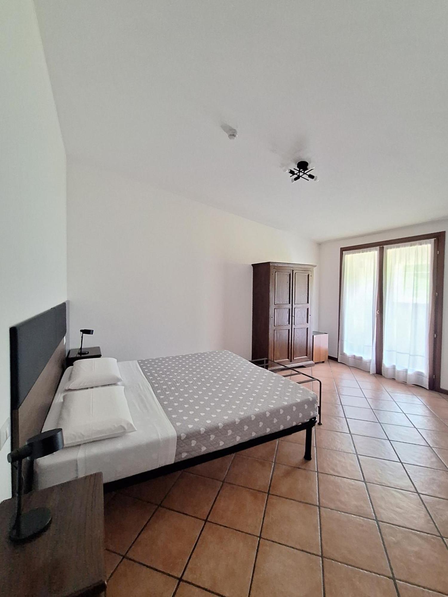 Bed & Breakfast Torrechiara Luaran gambar